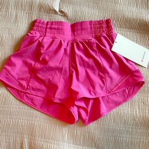 Hotty Hot High-Rise Lined Short 2.5"